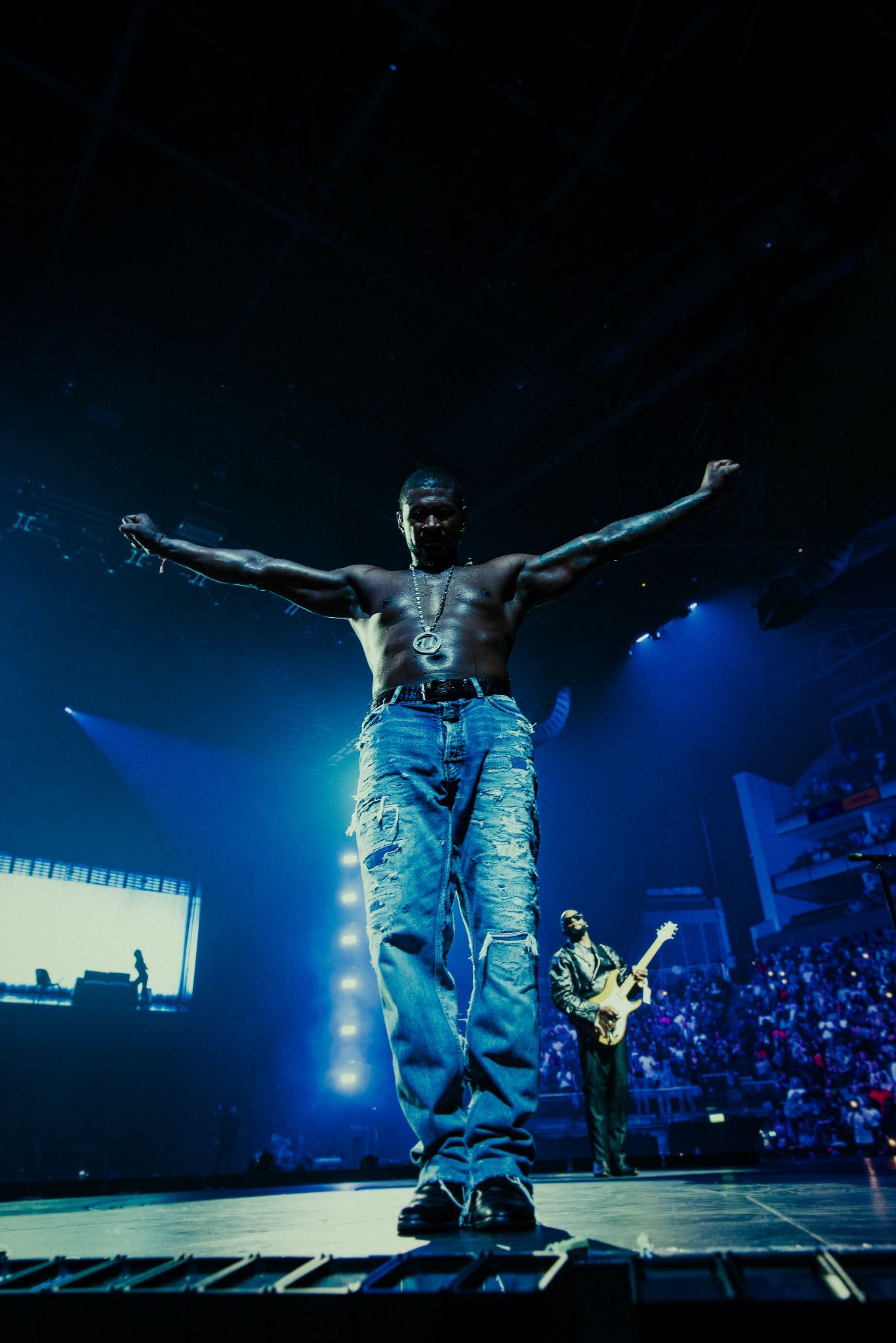 Usher Raymond & Chris Brown